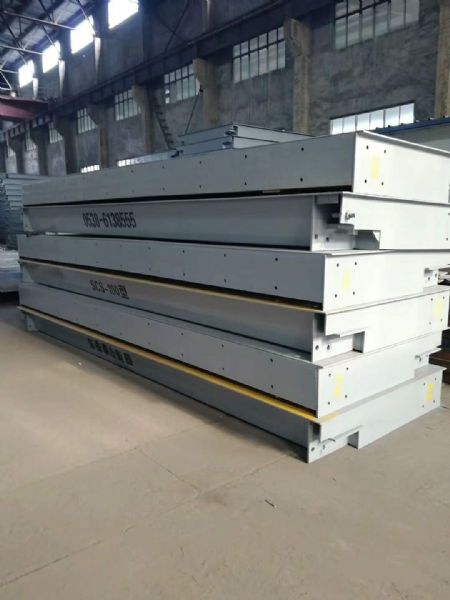 分體式汽車衡（長(zhǎng)寬、噸位可定制）